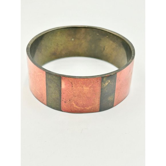 Vintage Apple Coral Sponge Coral Inlay Brass Bangle Bracelet Wide Ethnic Jewelry - Picture 2 of 8